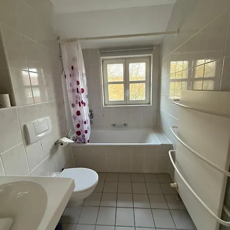 Bakenberg 49 *